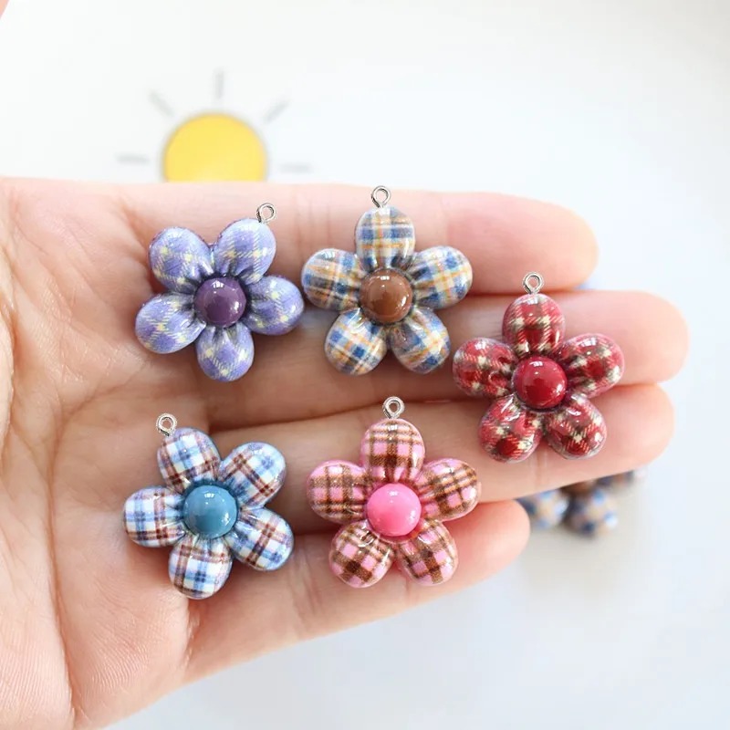 10 Stück süße Blumen-Anhänger  – Resin Art Craft Bewertung und Preis