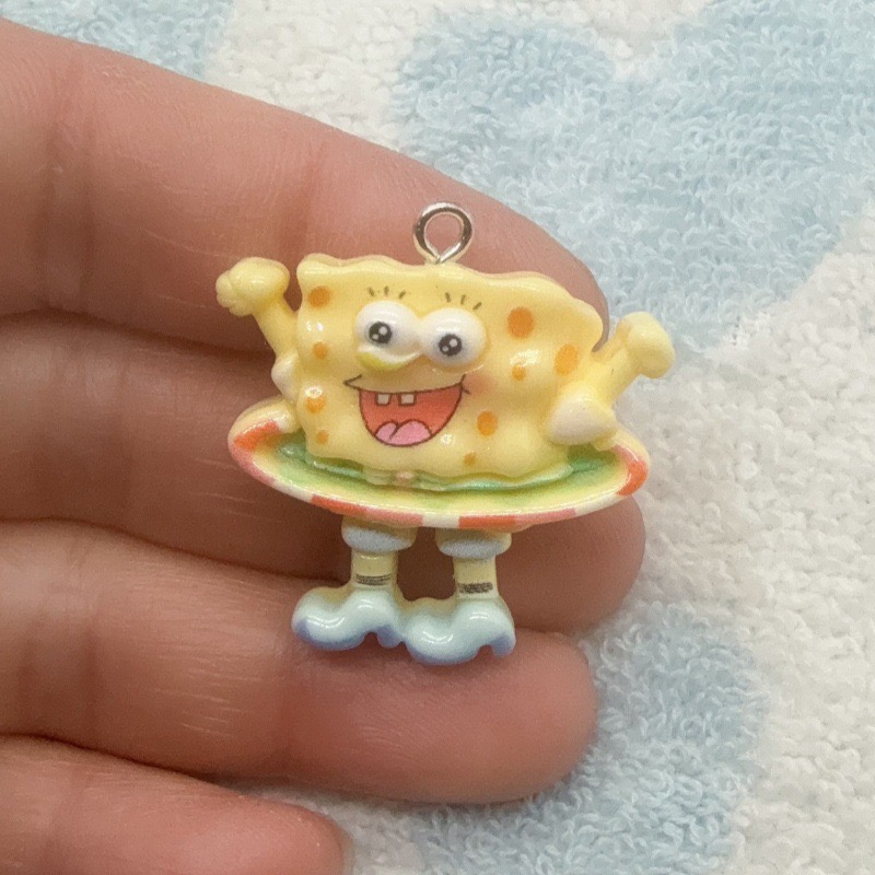 10 Stück Cartoon-Harzanhänger, – Resin Art Earrings Bewertung und Preis